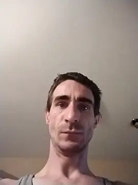 bigjohnson2914 online show from May 25, 6:47 pm