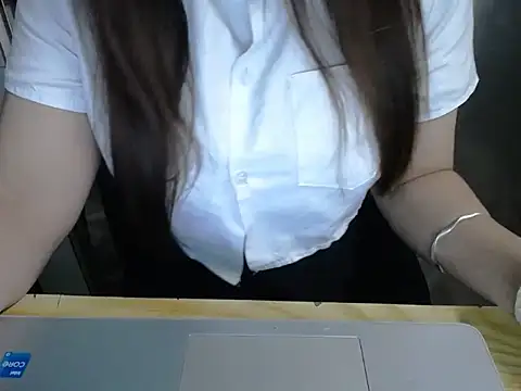 maian love online show from April 25, 7:44 pm