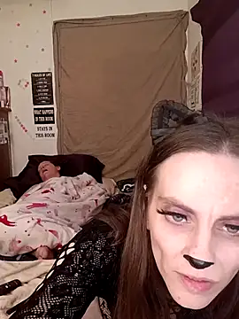 snowbird1117 online show from February 16, 3:24 am