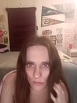 snowbird1117 online show from April 24, 3:20 am