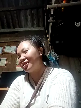 ava-dellght online show from March 27, 11:43 am