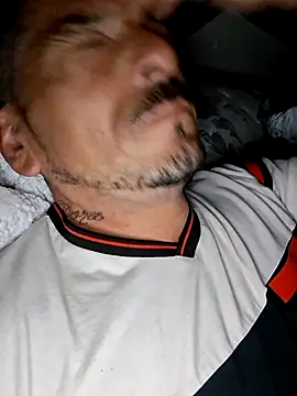 Snapshot of Guero0751@xh chatting on September 15, 10:59 am Guero0751xh online show from September 15, 10:59 am