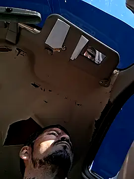 Snapshot of Guero0751@xh chatting on October 24, 11:23 pm Guero0751xh online show from October 24, 11:23 pm