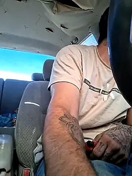 Snapshot of Guero0751@xh chatting on October 25, 6:02 pm Guero0751xh online show from October 25, 6:02 pm