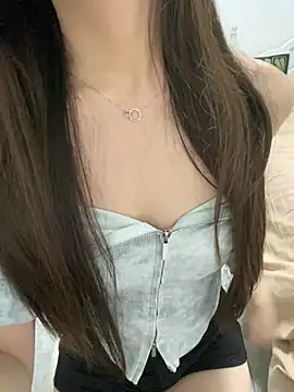 yaqing666 online show from June 1, 8:05 am