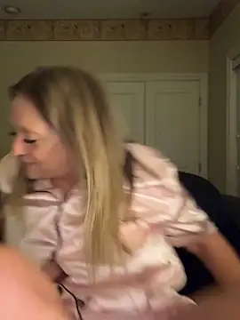 MissyLovelace online show from January 17, 2:00 pm