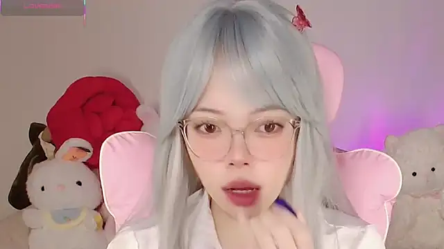 Snapshot of Miyeoonn chatting on April 27, 5:00 pm Miyeoonn online show from April 27, 5:00 pm