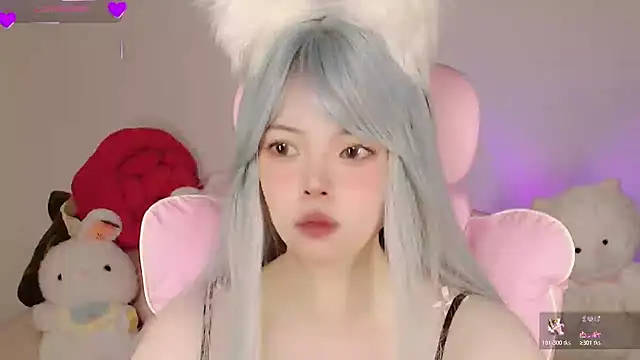Snapshot of Miyeoonn chatting on May 2, 9:09 pm Miyeoonn online show from May 2, 9:09 pm