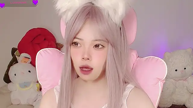 Snapshot of Miyeoonn chatting on May 30, 7:11 pm Miyeoonn online show from May 30, 7:11 pm