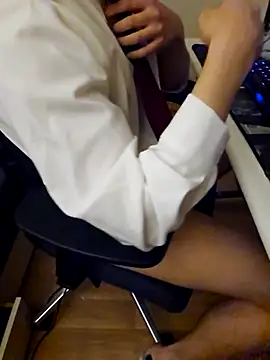 ttkk12132 online show from December 14, 2:55 pm