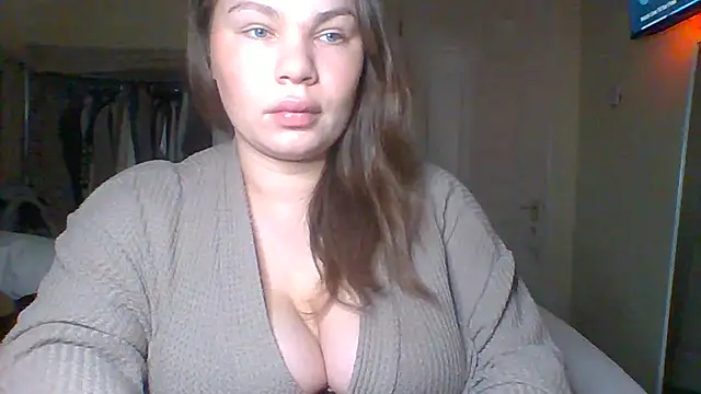 Snapshot of GEMMARMALADE chatting on December 18, 7:03 am GEMMARMALADE online show from December 18, 7:03 am