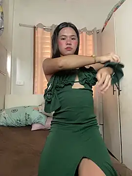 voganmarie online show from February 28, 5:52 am