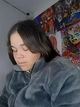 Snapshot of RosieCheeks- chatting on December 14, 11:26 am RosieCheeks- online show from December 14, 11:26 am