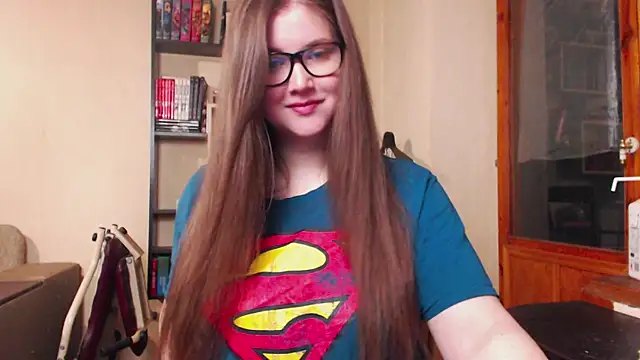 Snapshot of AlexXandra_ chatting on December 14, 5:29 pm AlexXandra online show from December 14, 5:29 pm