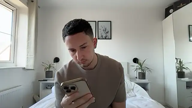 dirtyanal23 online show from April 22, 8:17 am