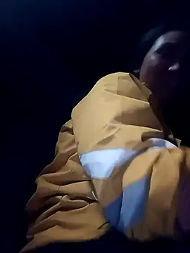 Snapshot of Lorena-a chatting on December 5, 2:09 am Lorena-a online show from December 5, 2:09 am