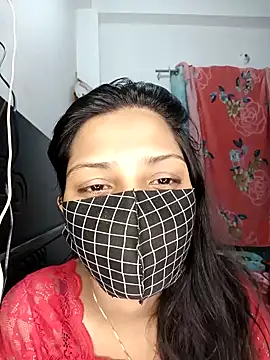 nila-404 online show from December 5, 3:20 pm