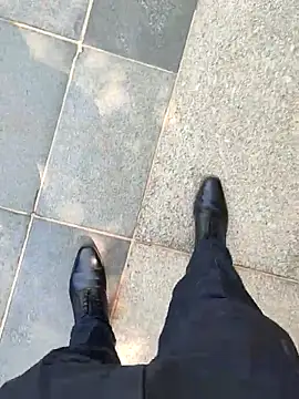 boyfromMum bai online show from April 20, 9:45 am