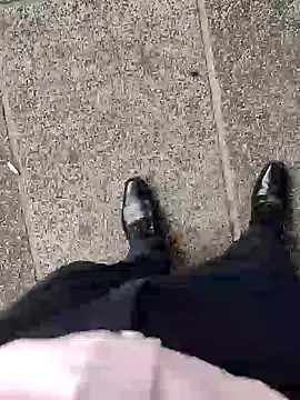 boyfromMum bai online show from April 22, 12:18 pm