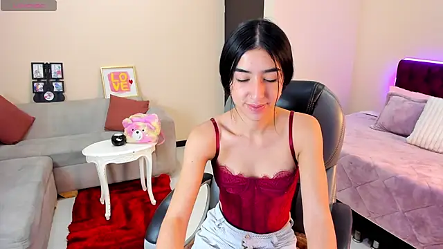 Celeste Rous   online show from January 18, 3:32 am