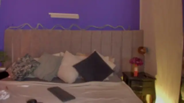 Aura sun online show from March 19, 11:47 am