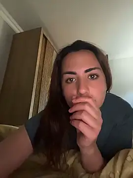 Snapshot of tesaa1212 chatting on June 9, 8:37 am tesaa1212 online show from June 9, 8:37 am