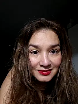 Snapshot of CheChy_ chatting on December 15, 6:06 am CheChy online show from December 15, 6:06 am