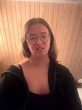 GermanRose online show from December 20, 11:45 pm