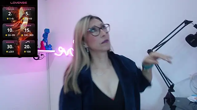 Scarlett 079 online show from January 13, 11:48 am