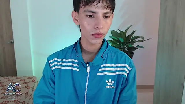 andrew courtzz online show from June 8, 9:26 pm