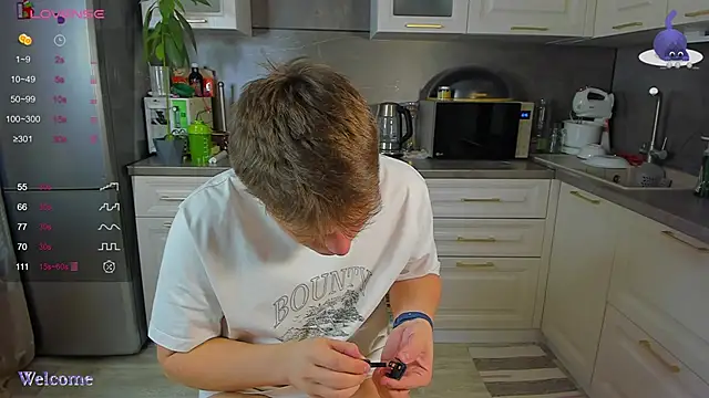 Snapshot of fruitninjaga chatting on December 15, 9:46 am fruitninjaga online show from December 15, 9:46 am