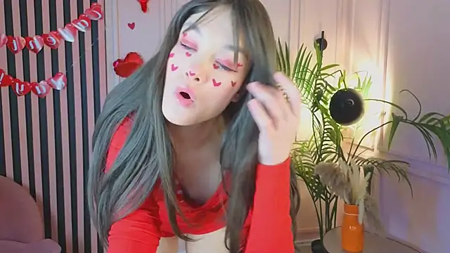 SeaCyra online show from February 14, 6:43 am