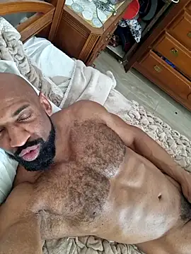 baddblake43 online show from April 22, 10:50 am