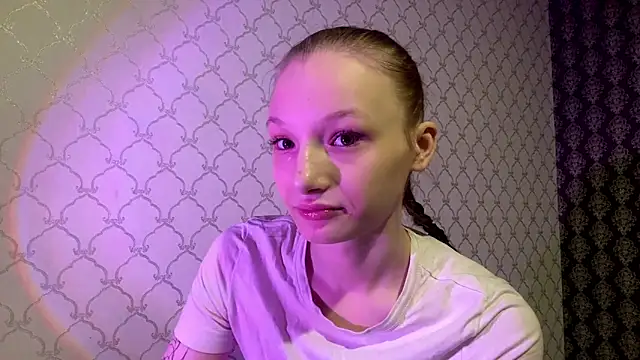 Cleonoth2o online show from March 13, 6:47 pm