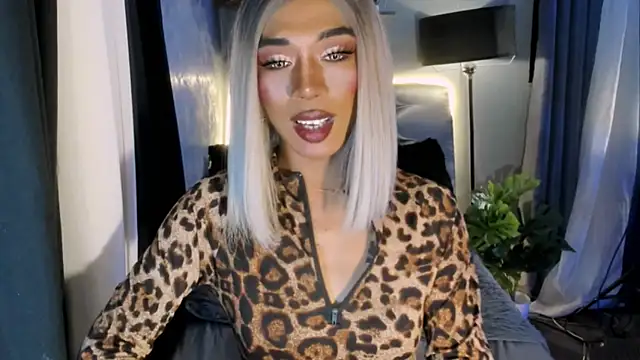 TsBlackHORSECOCKcalix online show from April 22, 6:09 pm