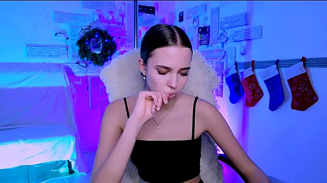 KimPorins online show from January 14, 4:23 pm