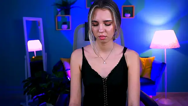 KimPorins online show from February 20, 5:24 pm