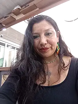 romi goddess online show from April 7, 3:23 pm