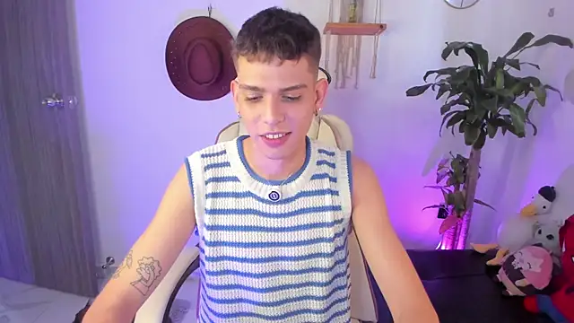 Jasson    online show from April 2, 8:06 pm