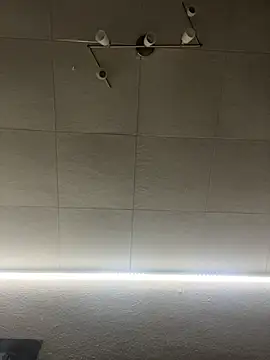 Snapshot of OnlyTyroone chatting on December 4, 4:05 pm OnlyTyroone online show from December 4, 4:05 pm