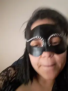 h4cPaolaMascherata online show from March 9, 1:04 pm