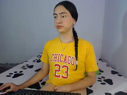 Kammy Candy online show from March 11, 3:01 am