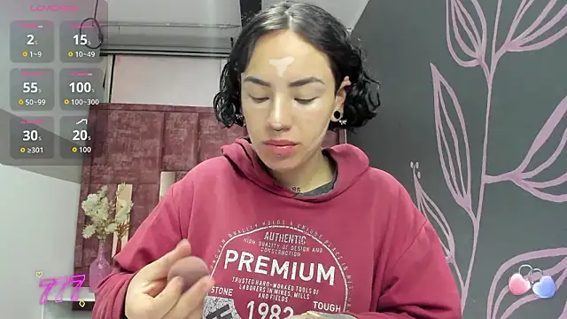 Kiara Fox   online show from March 29, 12:10 am