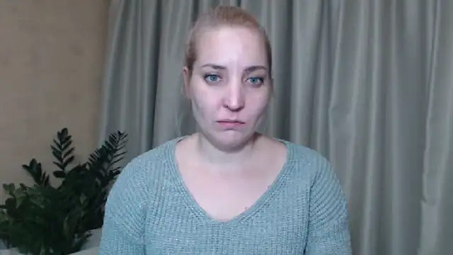 Snapshot of sweetpussy chatting on January 10, 7:21 pm sweetpussy online show from January 10, 7:21 pm