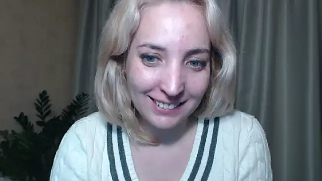 Snapshot of sweetpussy chatting on January 11, 8:54 pm sweetpussy online show from January 11, 8:54 pm