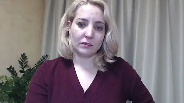 Snapshot of sweetpussy chatting on January 19, 2:59 pm sweetpussy online show from January 19, 2:59 pm