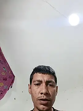 valenpaisita2123 online show from January 17, 12:37 am