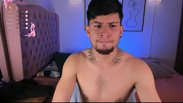 vaalentiino online show from February 25, 7:45 pm