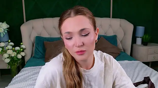 Lina Sinerz online show from June 11, 3:21 pm