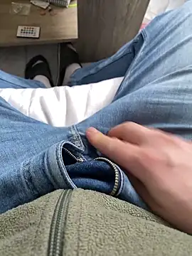 Snapshot of VIP9696 chatting on February 17, 11:40 am VIP9696 online show from February 17, 11:40 am